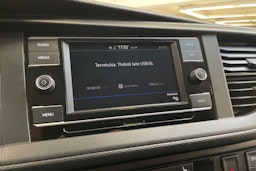 sininen Volkswagen Transporter 2021 kuva 27.