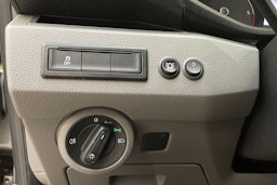 met. harmaa Volkswagen Transporter 2021 kuva 18.