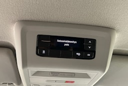 met. harmaa Volkswagen Transporter 2021 kuva 27.