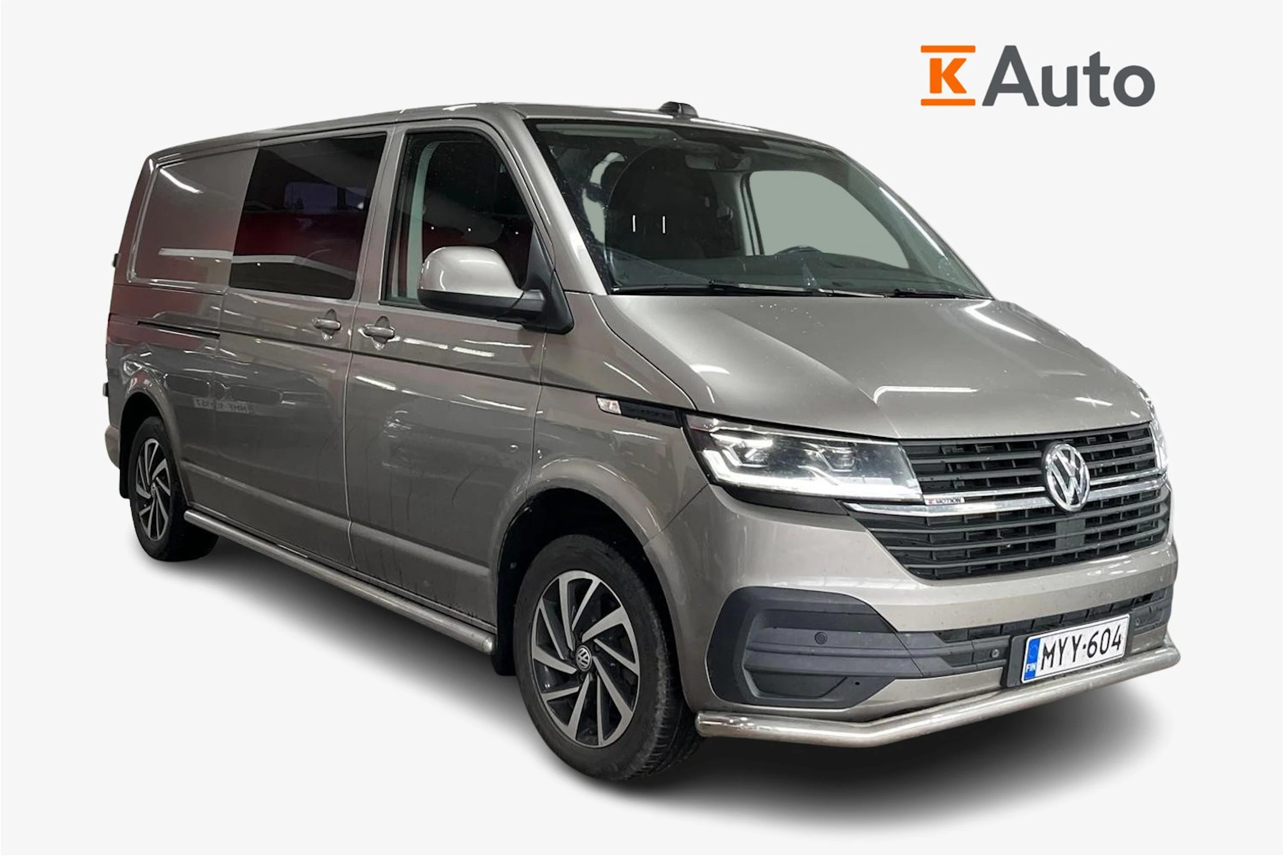 beige Volkswagen TRANSPORTER 2021 kuva 1.