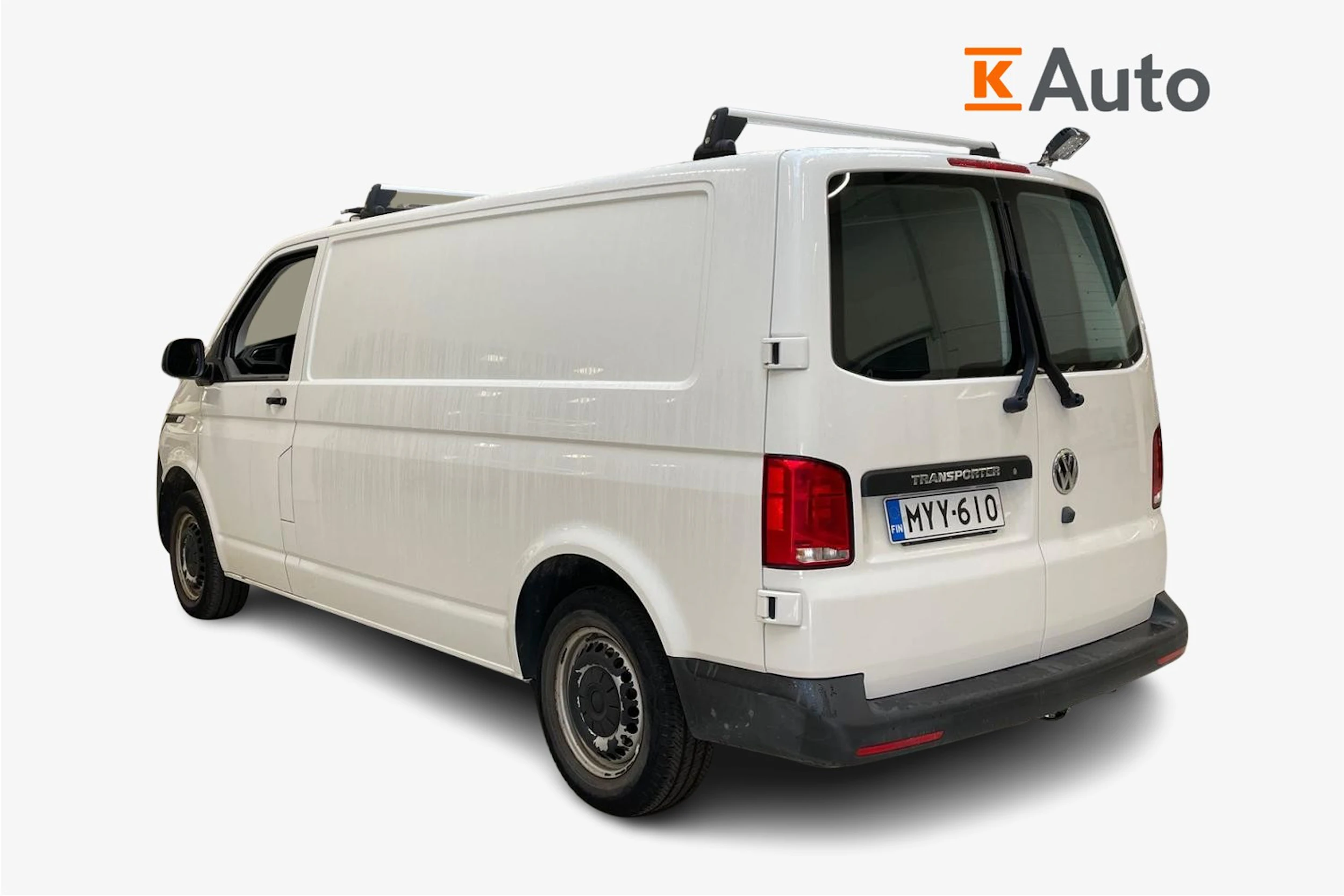 valkoinen Volkswagen Transporter 2021 kuva 2.