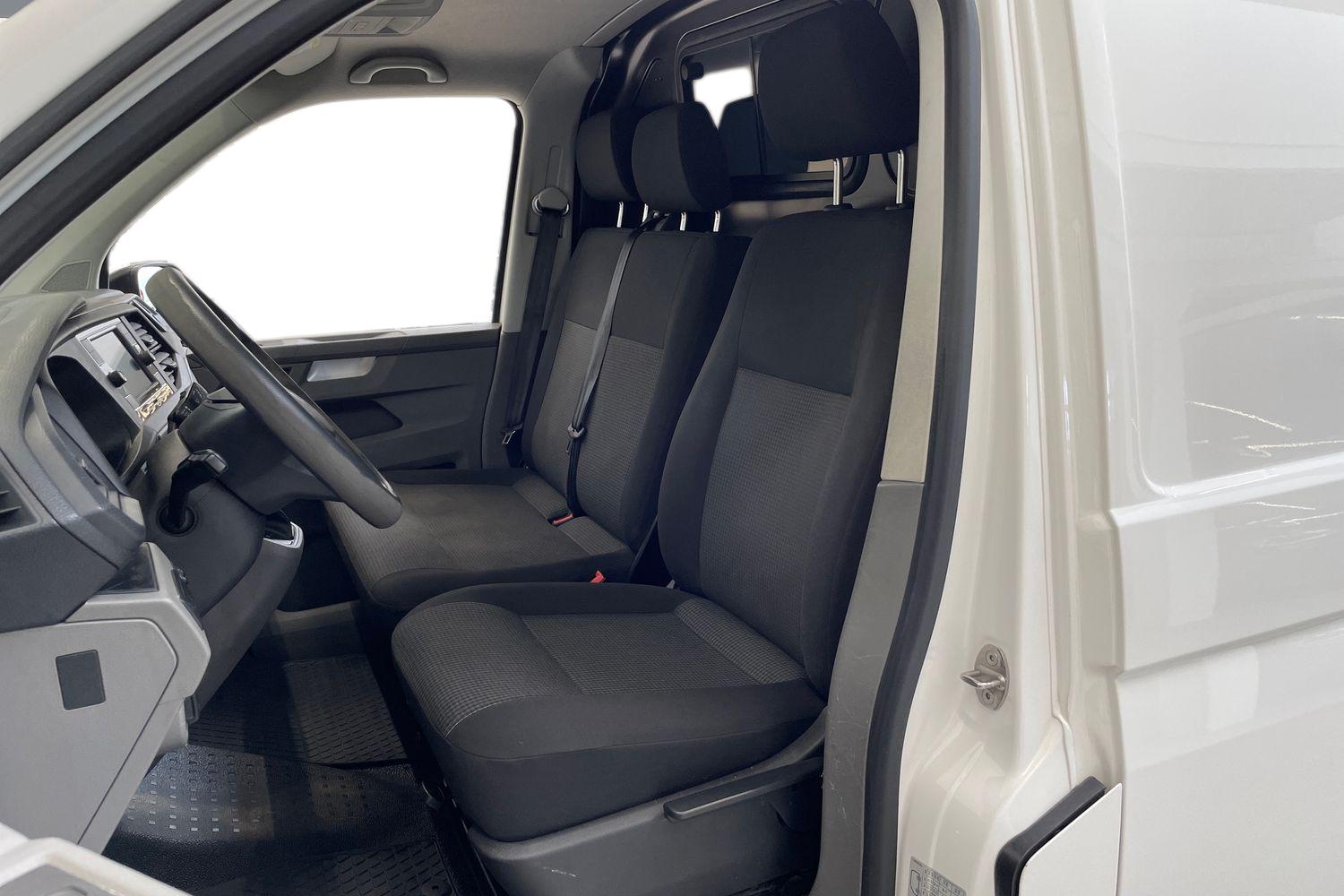 Volkswagen Transporter 2021, photo 6/31