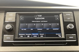 Valkoinen Volkswagen Transporter 2021 kuva 29.