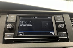 Valkoinen Volkswagen Transporter 2021 kuva 31.