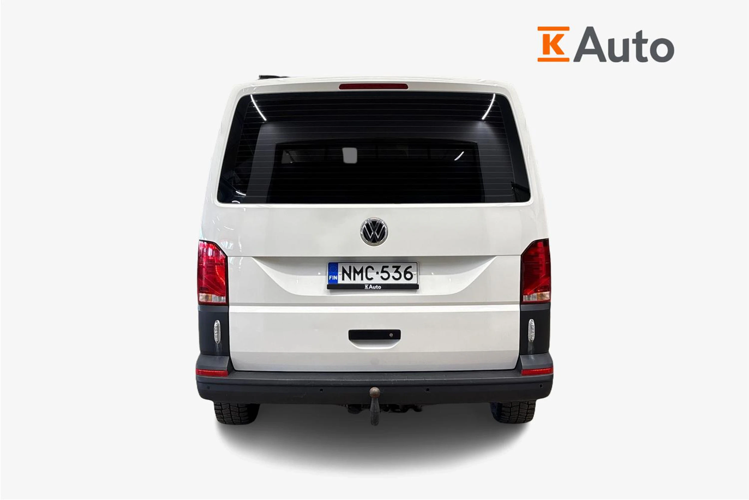 valkoinen Volkswagen Transporter 2021 kuva 7.