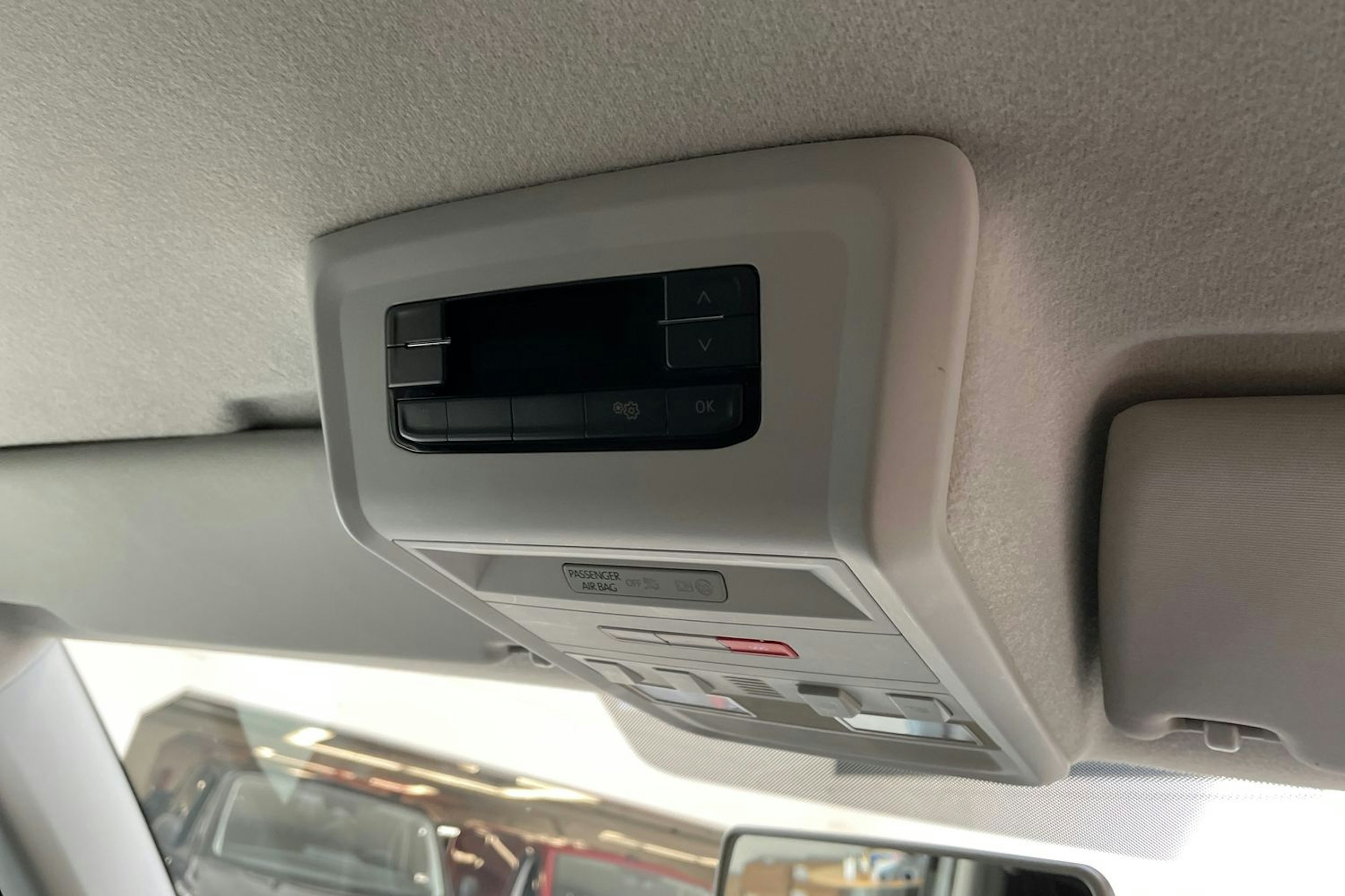 hopea Volkswagen Transporter 2021 kuva 15.