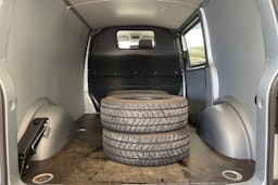 hopea Volkswagen Transporter 2021 kuva 19.