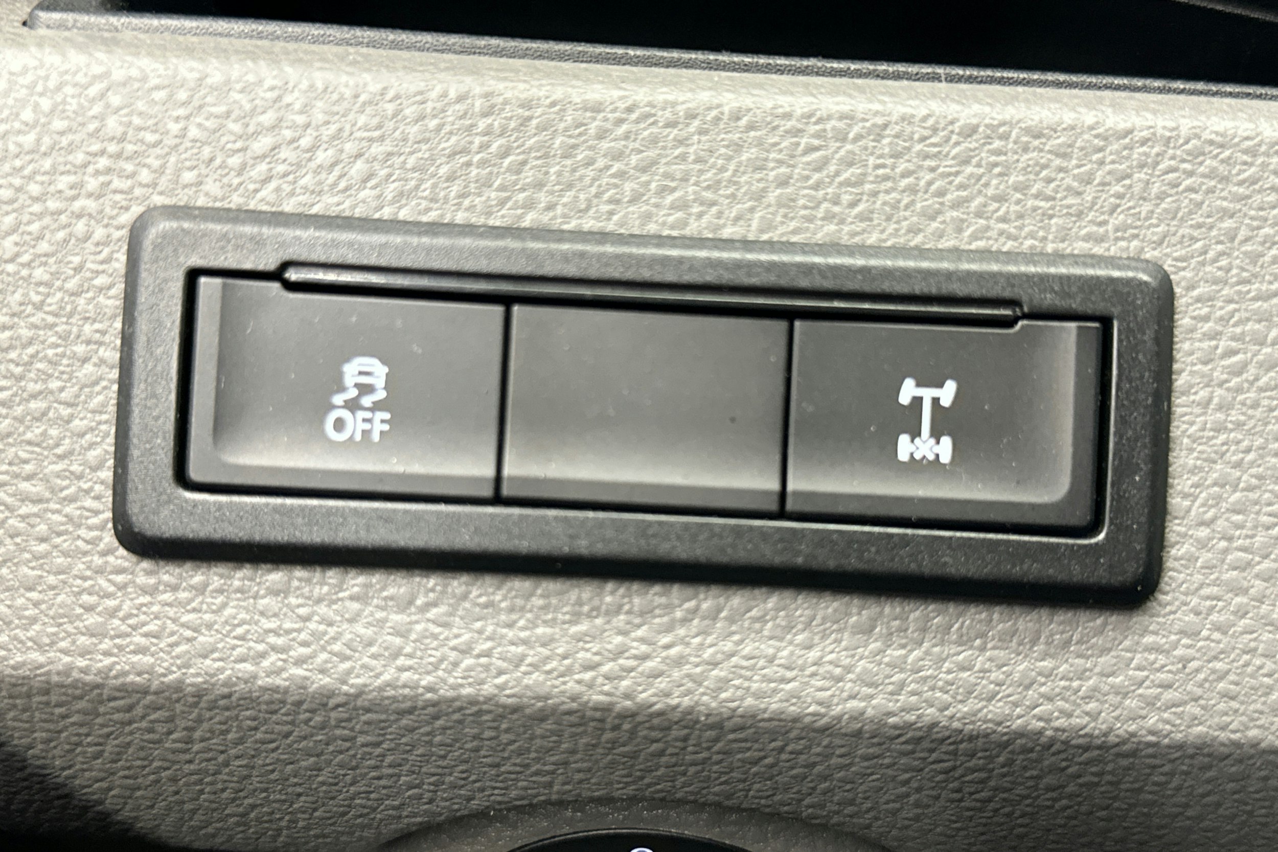 harmaa Volkswagen Transporter 2021 kuva 16.