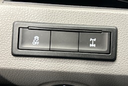 harmaa Volkswagen Transporter 2021 kuva 16.