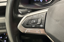 Musta Volkswagen TRANSPORTER 2021 kuva 22.