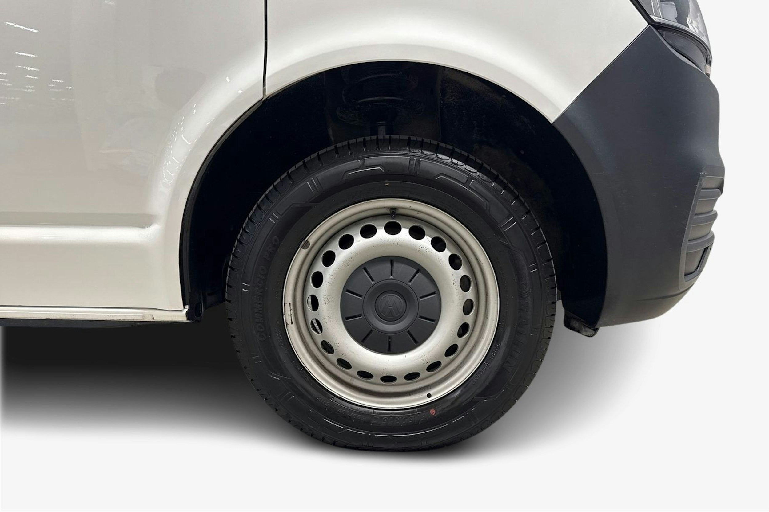 valkoinen Volkswagen Transporter 2021 kuva 11.