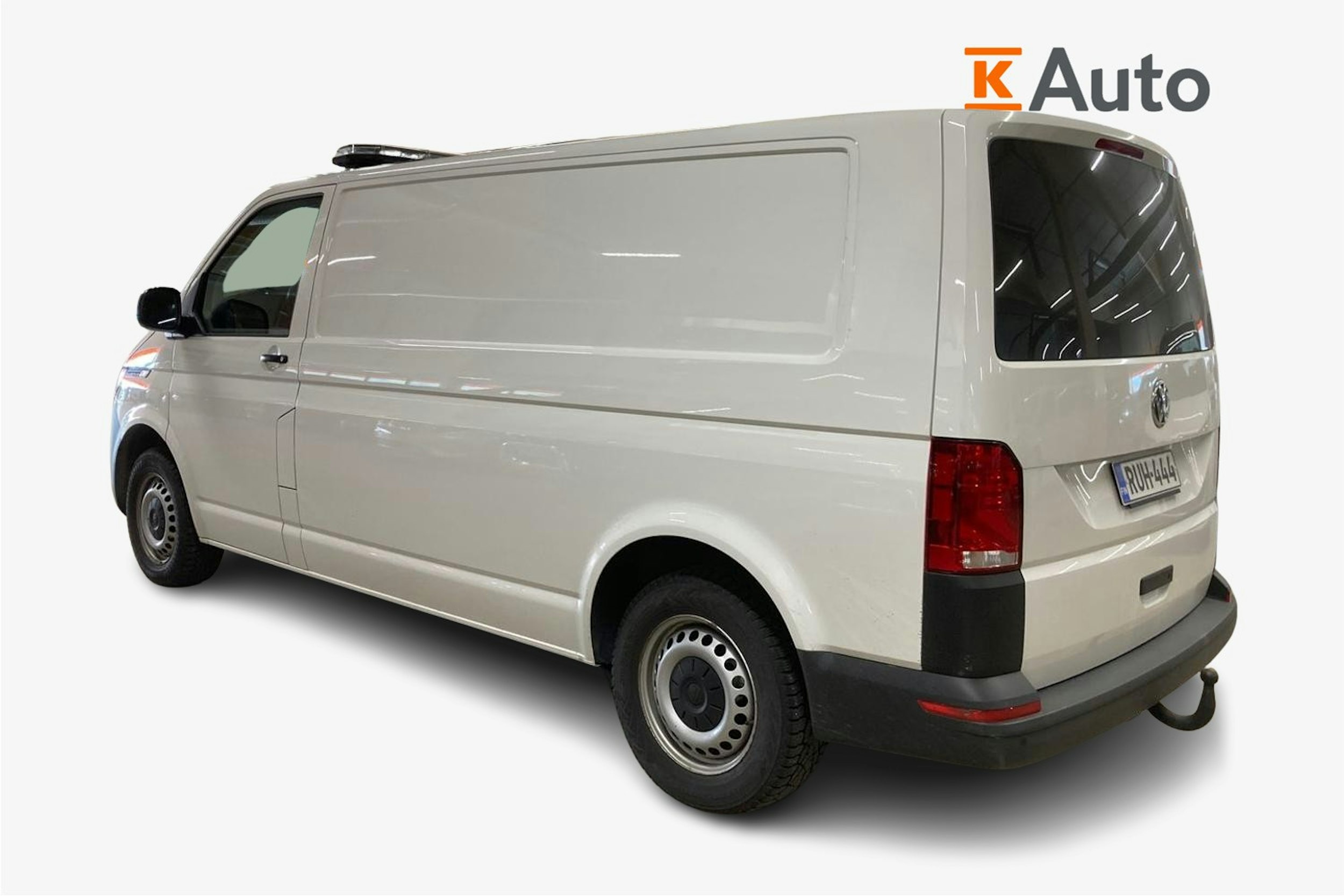 valkoinen Volkswagen Transporter 2021 kuva 2.