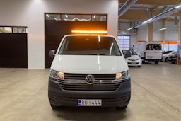 valkoinen Volkswagen Transporter 2021 kuva 14.