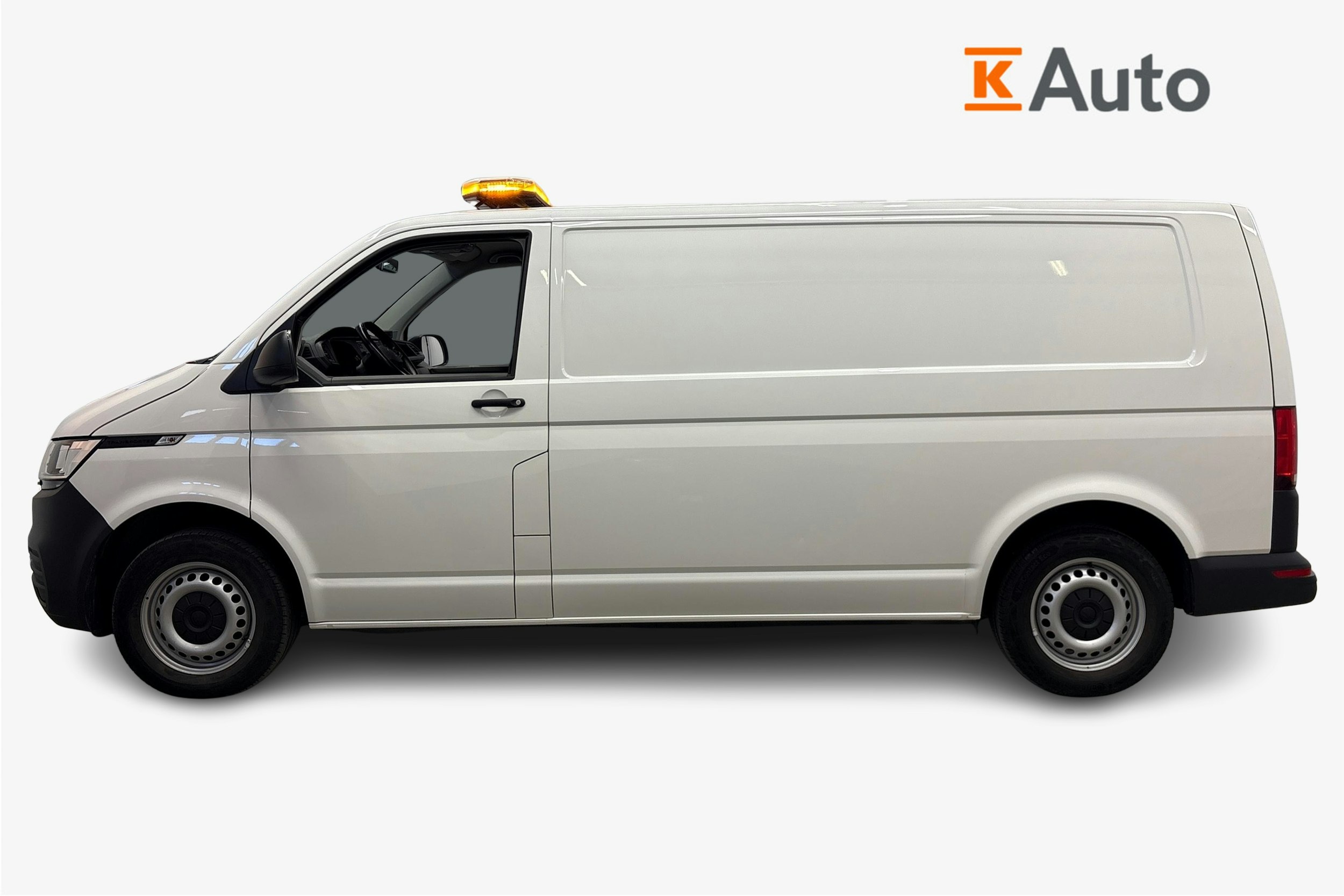 valkoinen Volkswagen Transporter 2021 kuva 5.