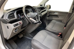 valkoinen Volkswagen Transporter 2021 kuva 6.