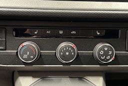 Valkoinen Volkswagen TRANSPORTER 2021 kuva 19.