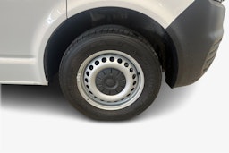valkoinen Volkswagen Transporter 2021 kuva 11.