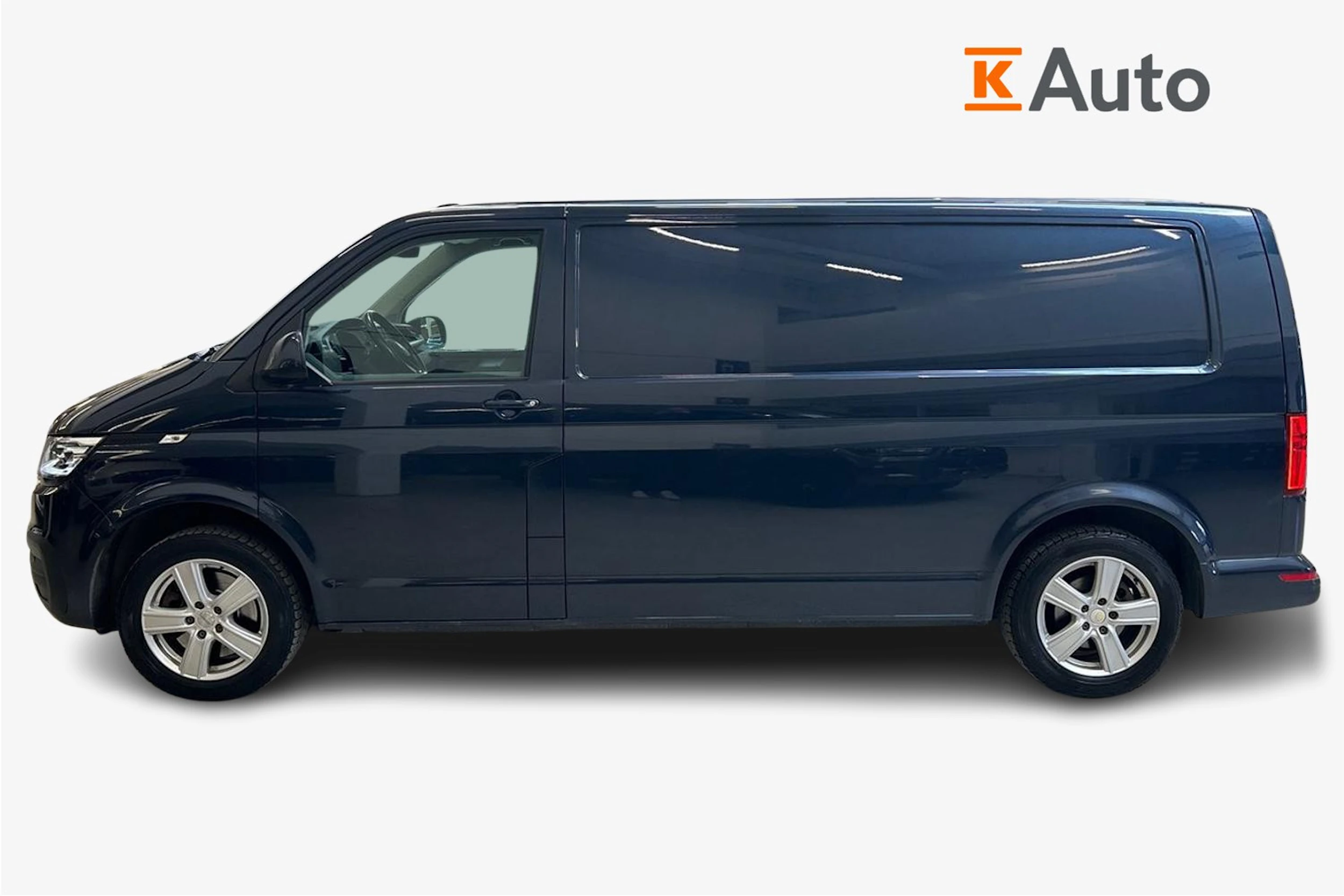 sininen Volkswagen Transporter 2021 kuva 7.