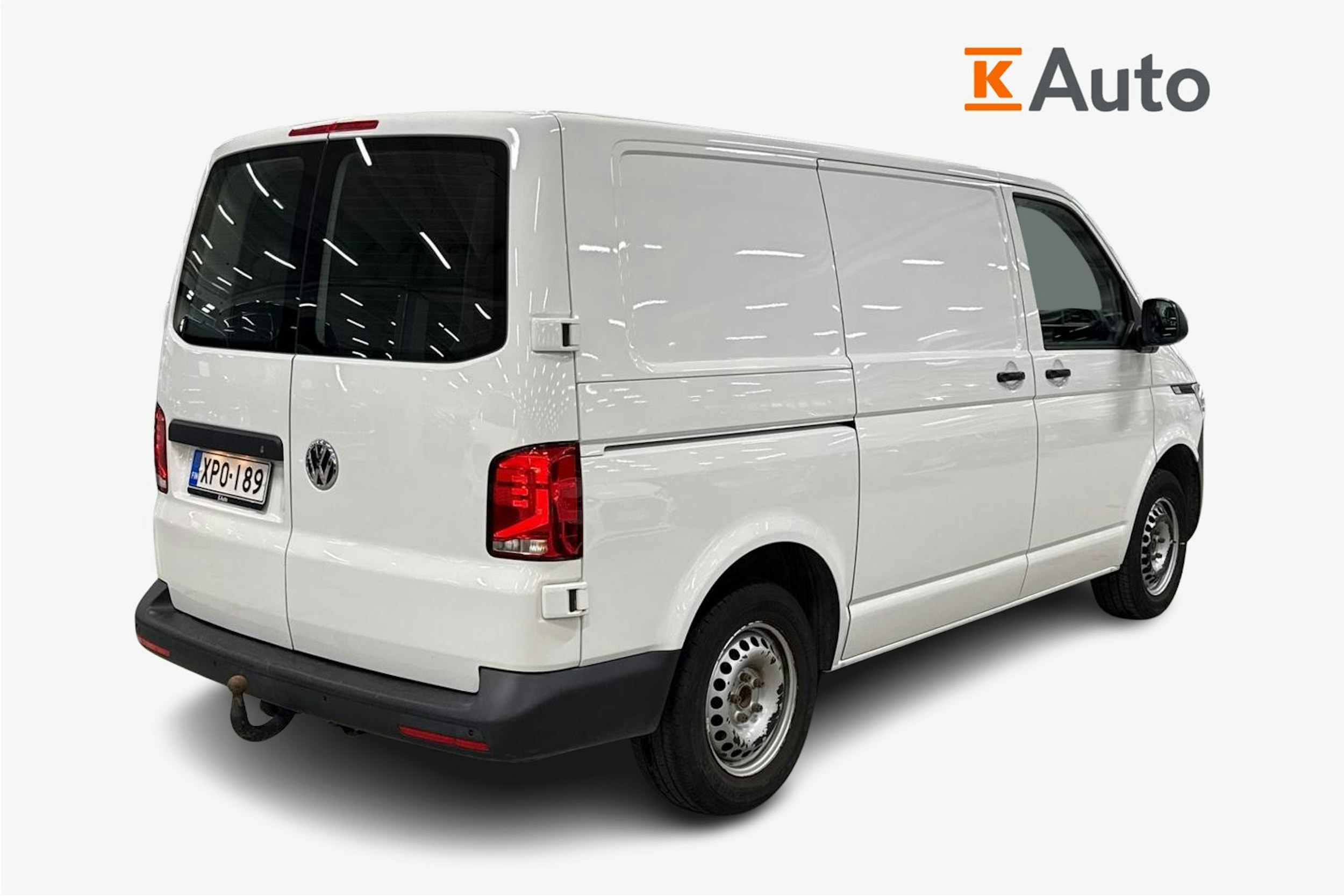 valkoinen Volkswagen Transporter 2021 kuva 2.