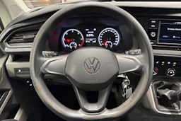 valkoinen Volkswagen Transporter 2021 kuva 19.