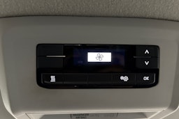 valkoinen Volkswagen Transporter 2021 kuva 23.