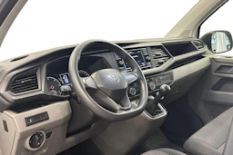 valkoinen Volkswagen Transporter 2021 kuva 6.