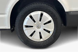 valkoinen Volkswagen Transporter 2021 kuva 9.