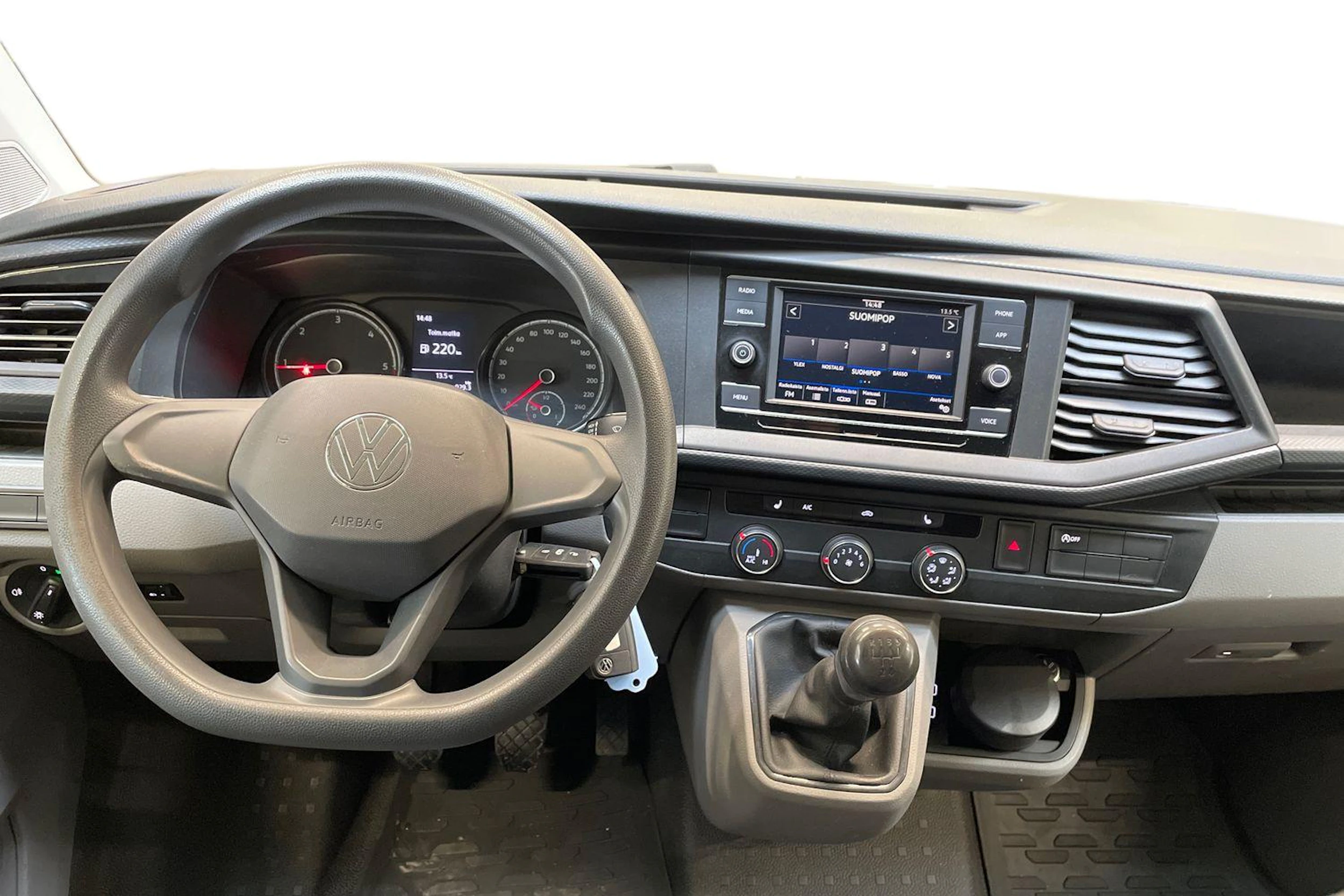 valkoinen Volkswagen Transporter 2021 kuva 9.