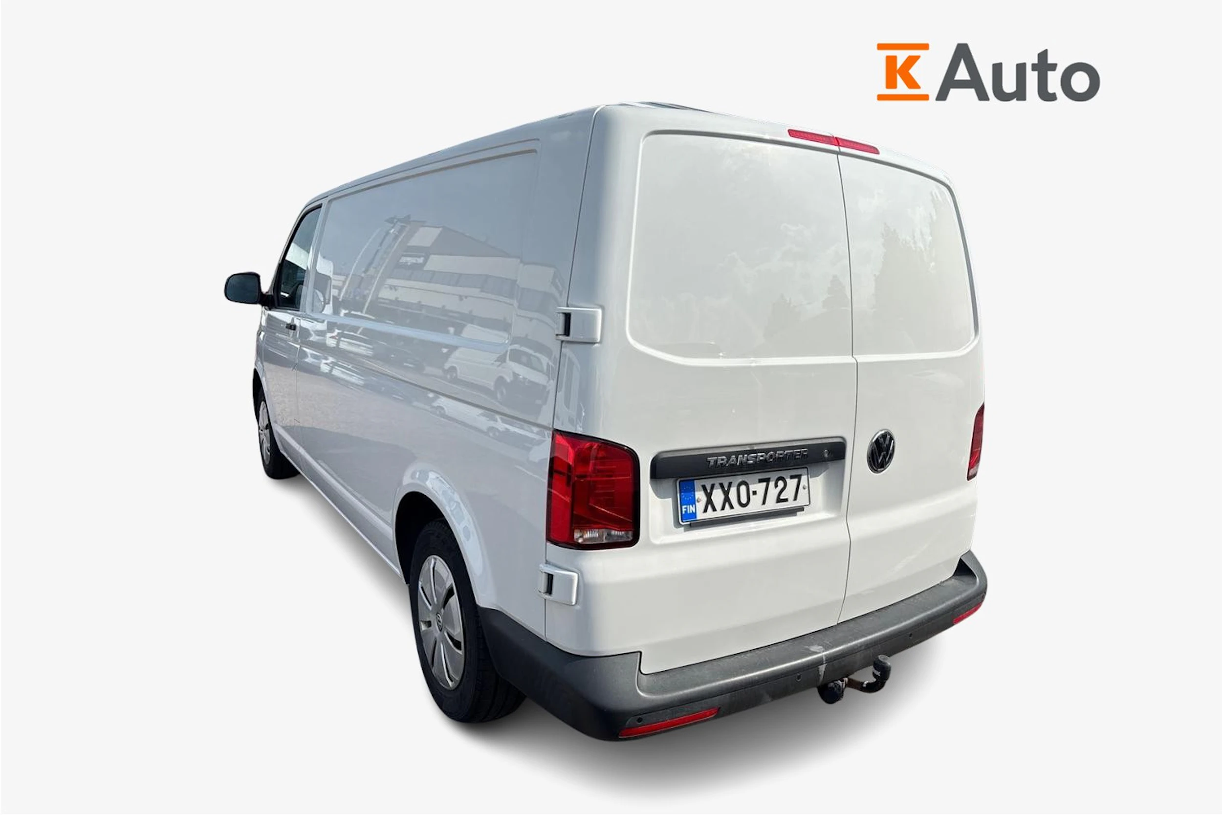 valkoinen Volkswagen Transporter 2021 kuva 2.