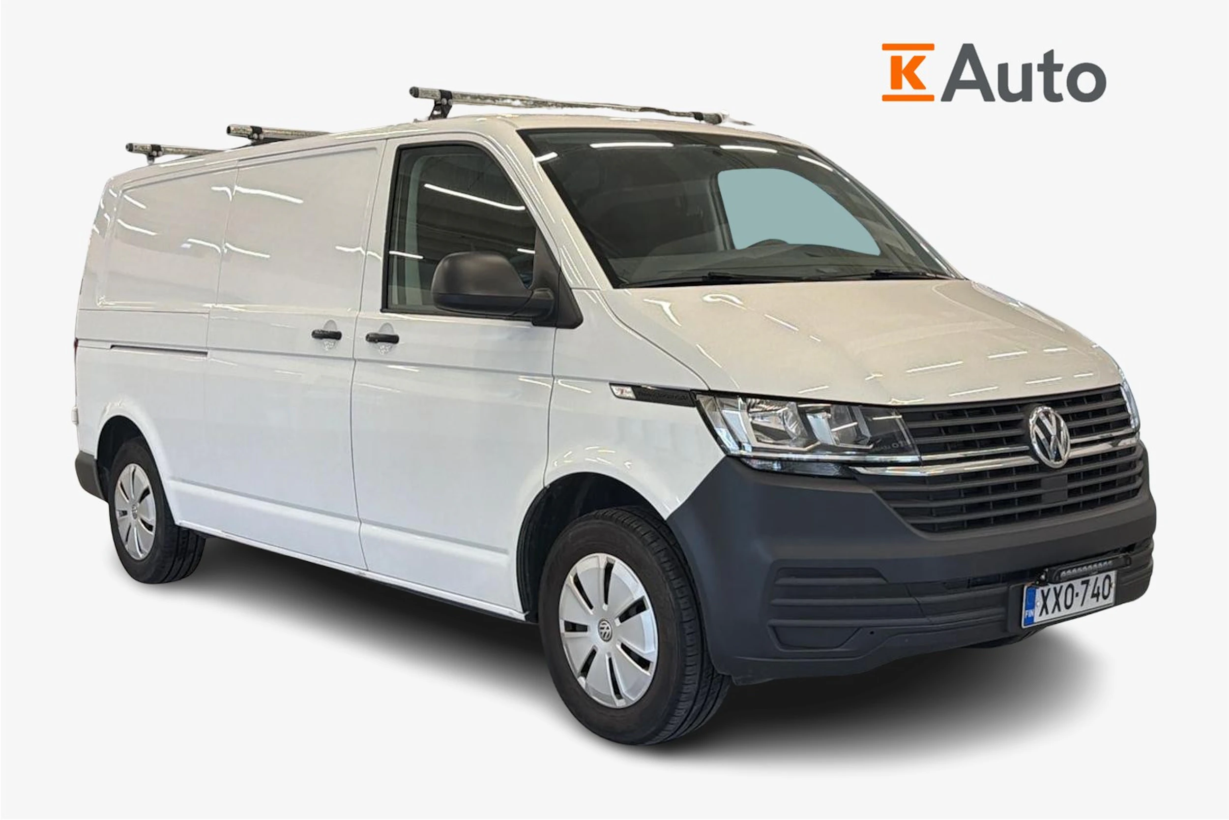 valkoinen Volkswagen Transporter 2021 kuva 1.