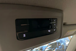 Harmaa Volkswagen TRANSPORTER 2021 kuva 16.