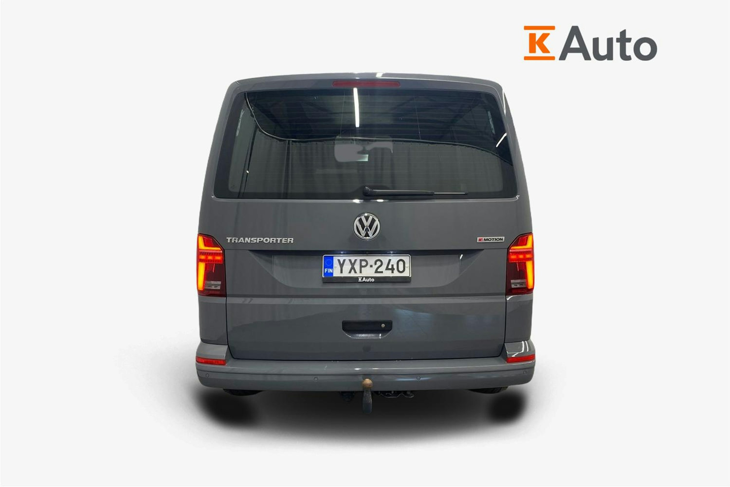 harmaa Volkswagen Transporter 2021 kuva 4.