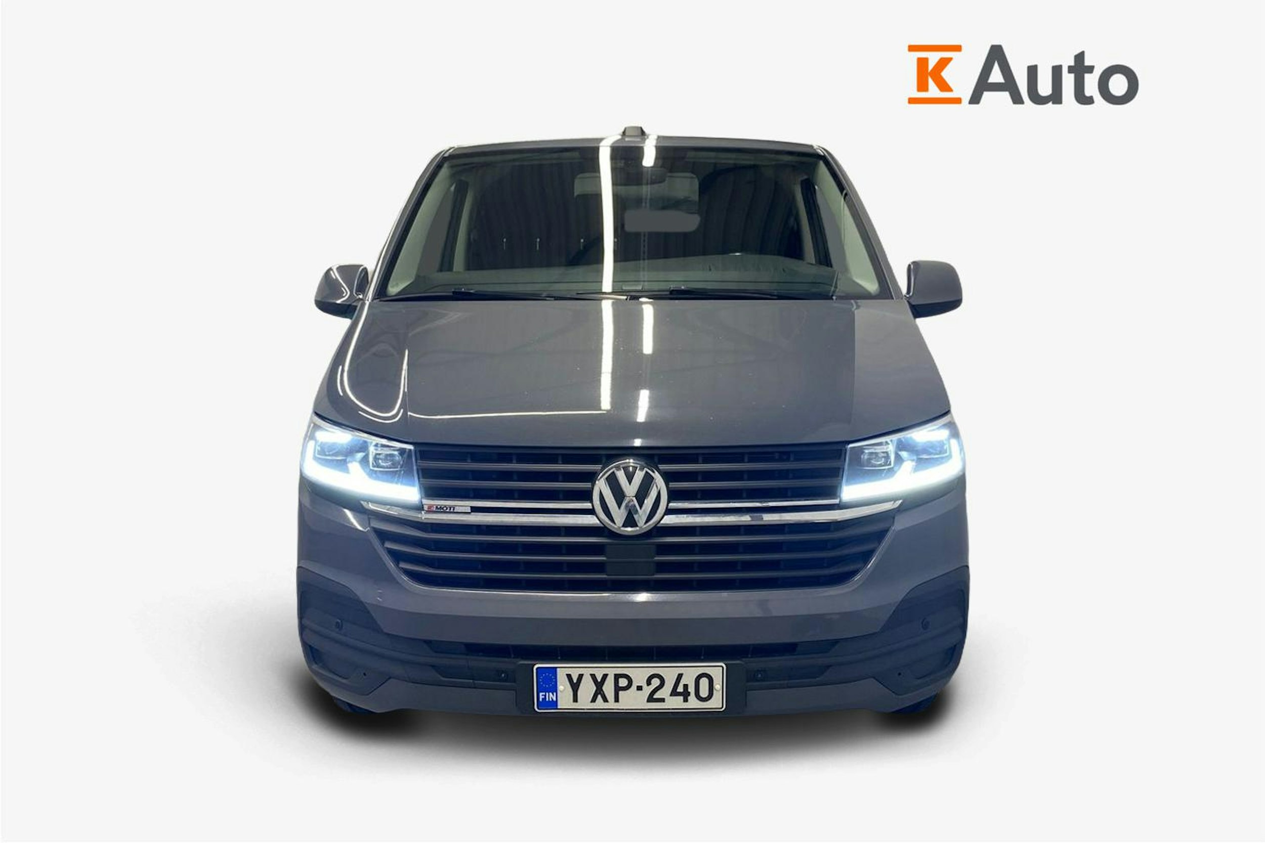 harmaa Volkswagen Transporter 2021 kuva 5.