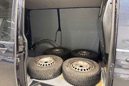 Sininen Volkswagen TRANSPORTER 2021 kuva 10.