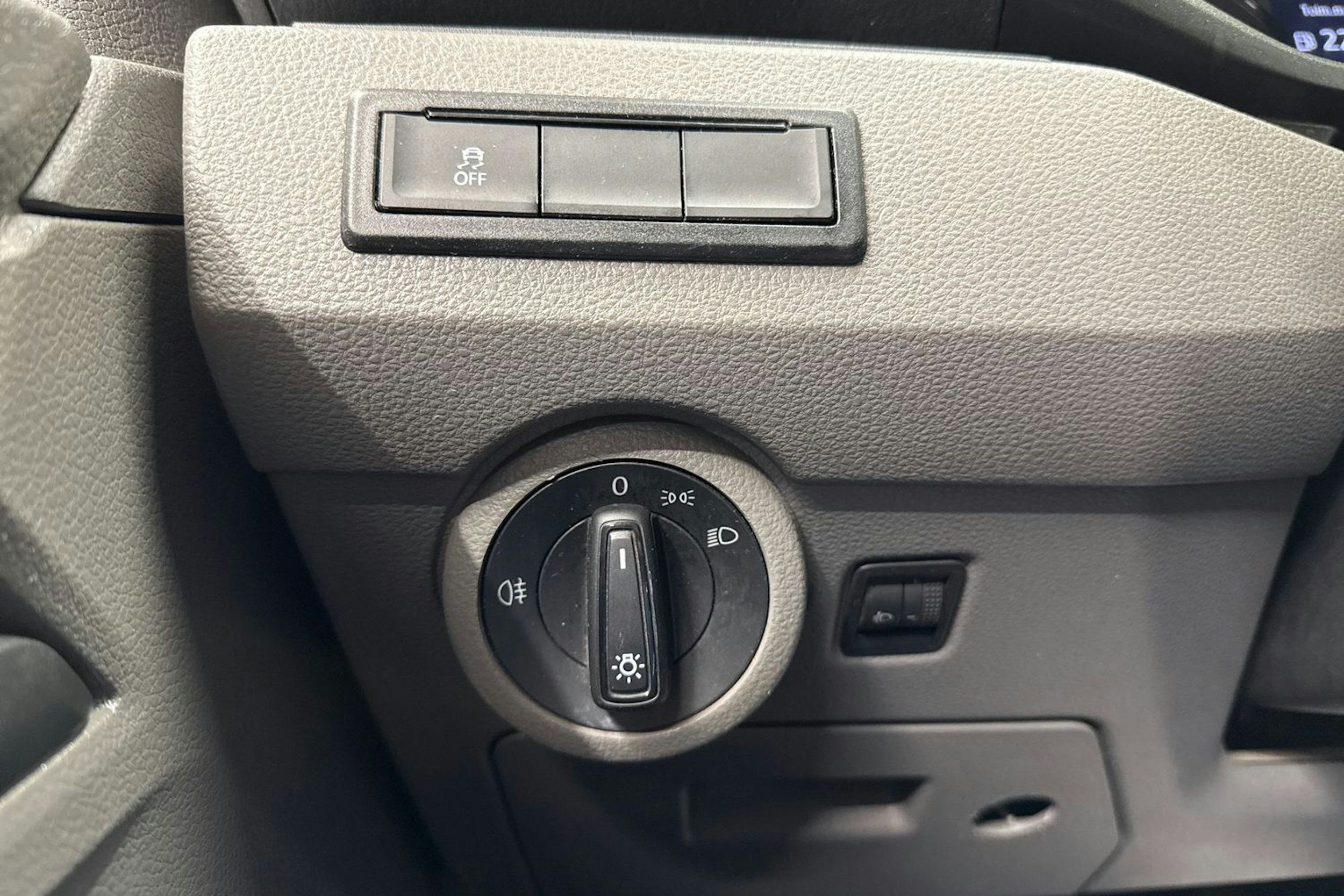 Sininen Volkswagen TRANSPORTER 2021 kuva 14.