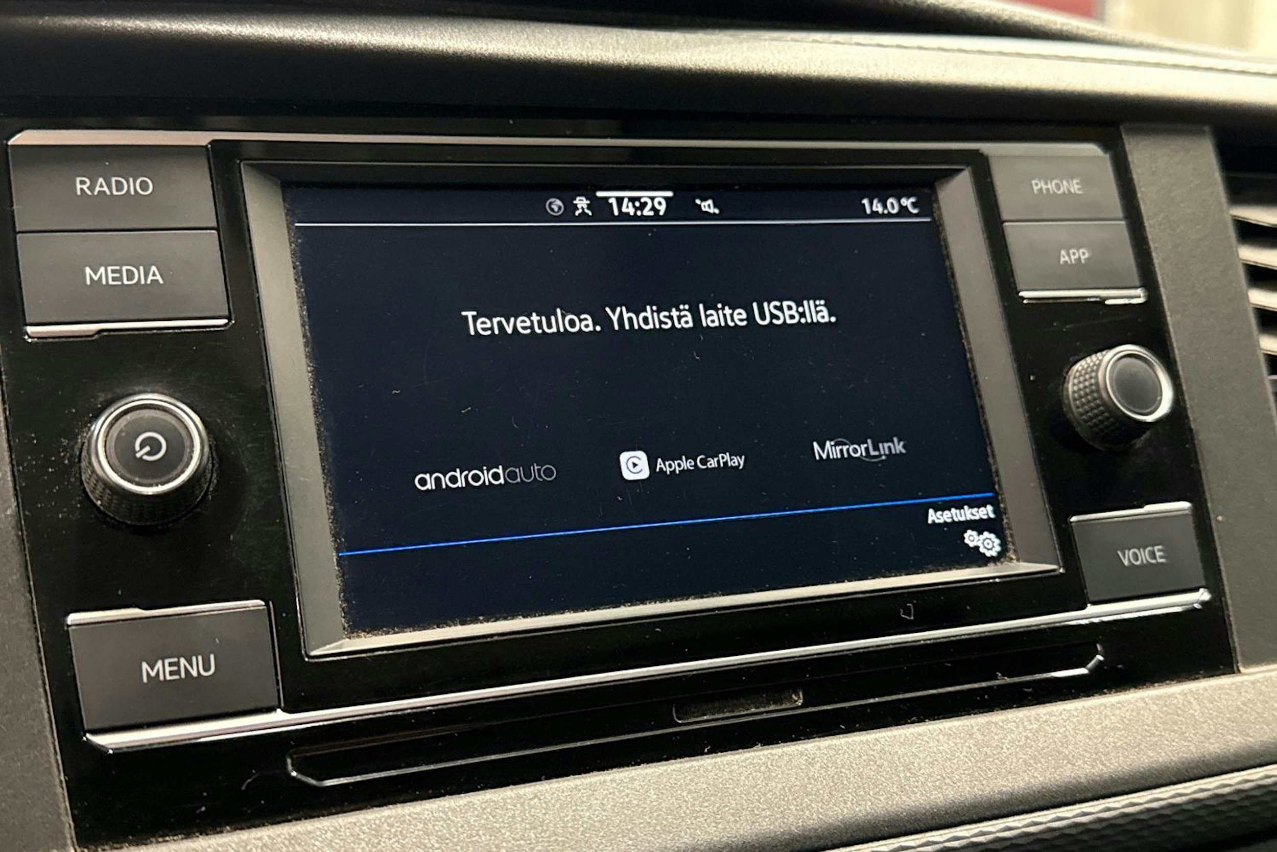 Sininen Volkswagen TRANSPORTER 2021 kuva 17.