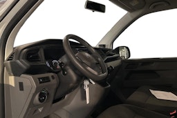 valkoinen Volkswagen Transporter 2021 kuva 3.