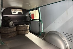 Vihreä Volkswagen TRANSPORTER 2021 kuva 12.