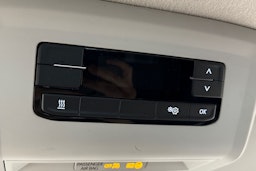 Vihreä Volkswagen TRANSPORTER 2021 kuva 17.
