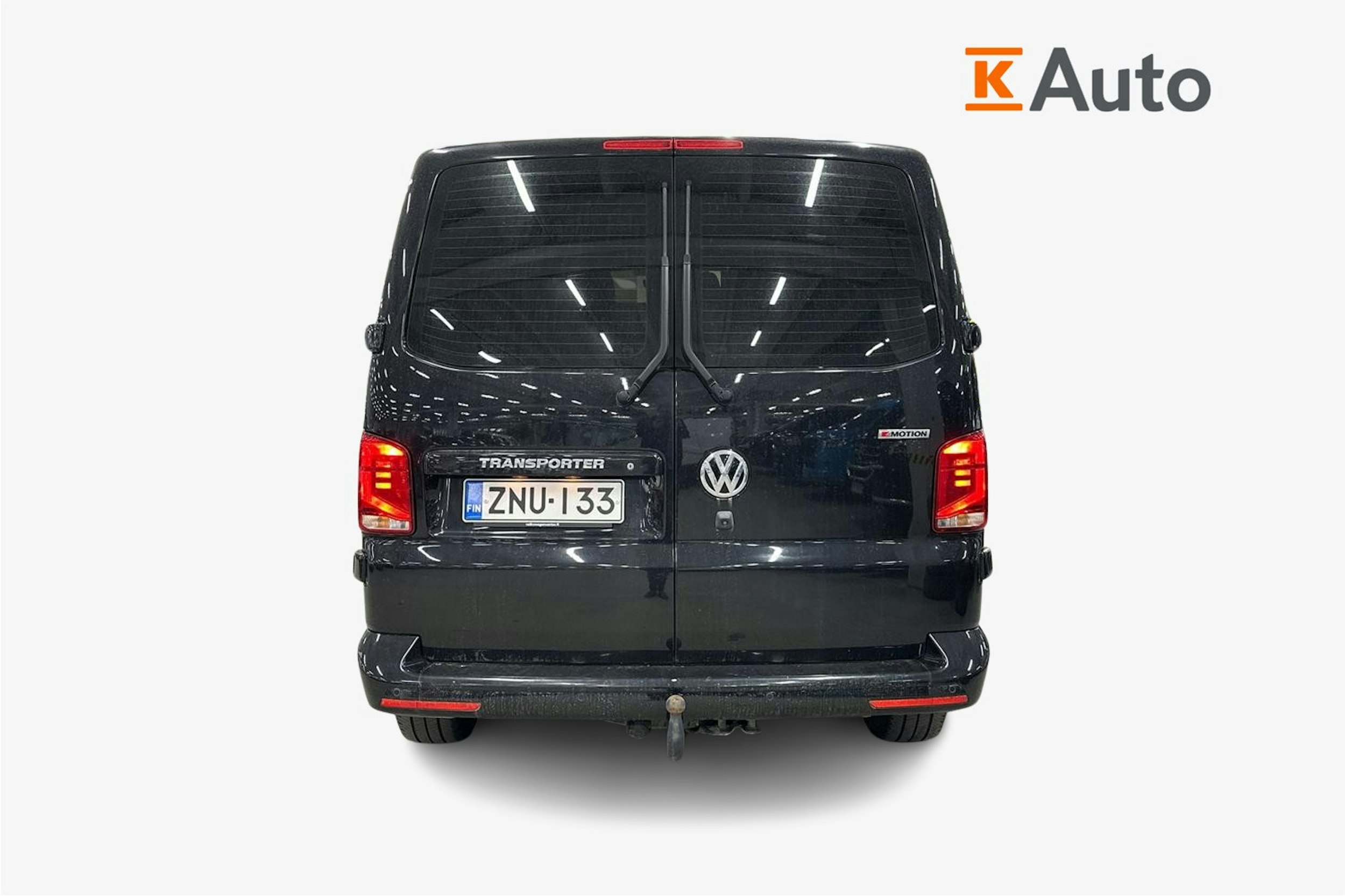 musta Volkswagen Transporter 2021 kuva 3.