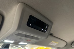 musta Volkswagen Transporter 2021 kuva 16.
