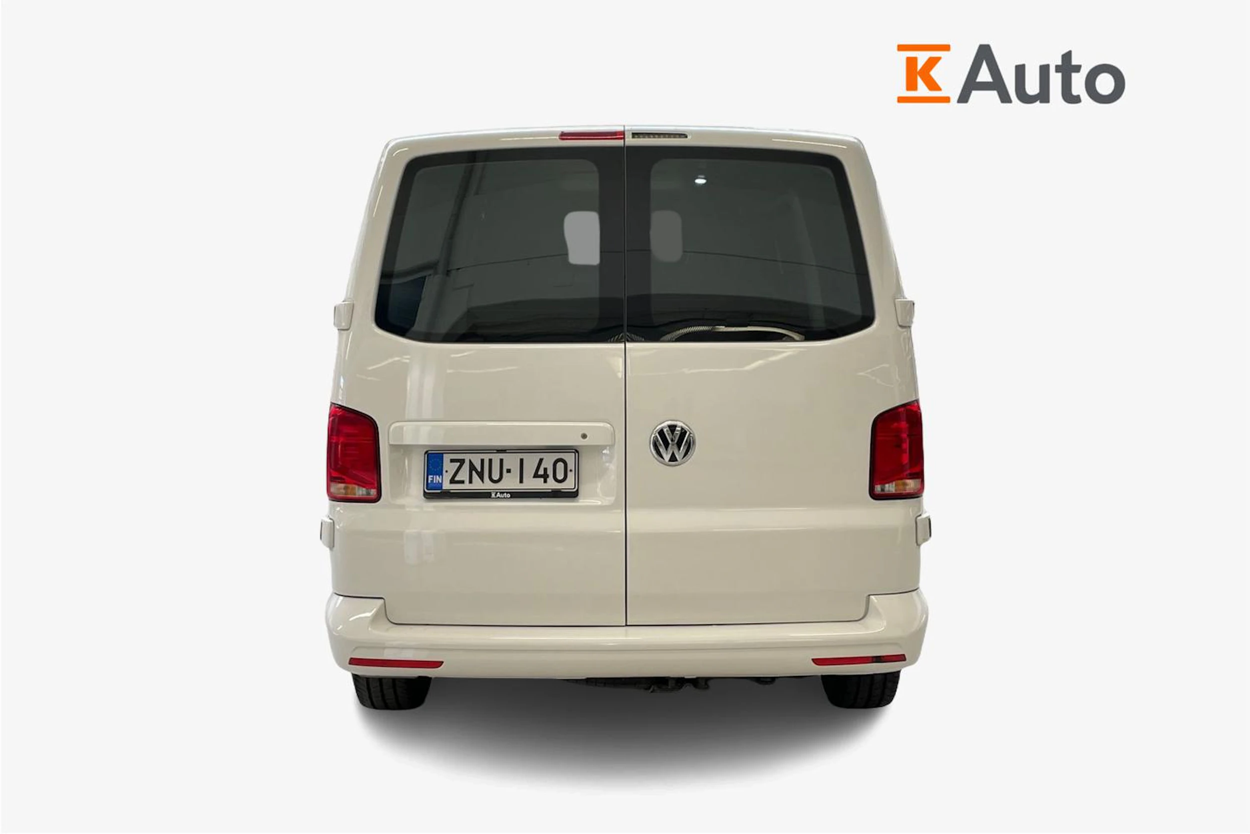 valkoinen Volkswagen Transporter 2021 kuva 4.