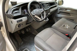 valkoinen Volkswagen Transporter 2021 kuva 8.