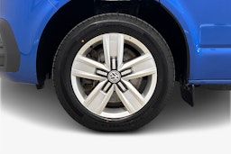 sininen Volkswagen Transporter 2021 kuva 11.