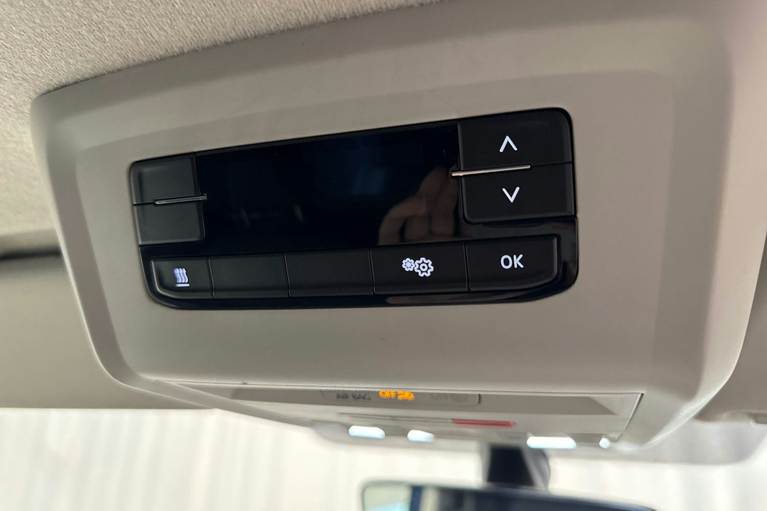 sininen Volkswagen Transporter 2021 kuva 23.