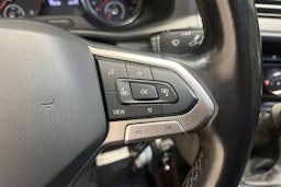 harmaa Volkswagen Transporter 2021 kuva 14.