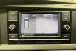 harmaa Volkswagen Transporter 2021 kuva 26.