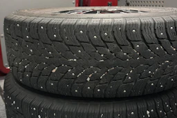 punainen Volkswagen Transporter 2021 kuva 30.