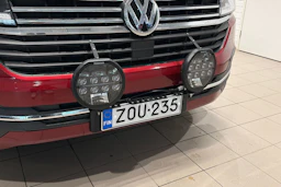 punainen Volkswagen Transporter 2021 kuva 37.