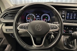 valkoinen Volkswagen Transporter 2022 kuva 11.